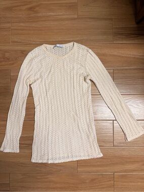 Zara Cream Cable Knit Long Sleeve Sweater